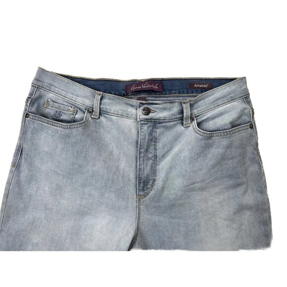 Gloria Vanderbilt Women' Amanda Jeans Size 16S Light Wash Denim - Picture 8 of 16